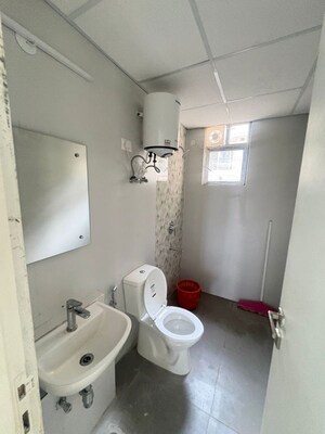 Bathroom in 3 BHK Apartment at Signature Global City, Sector 37d – for Rent