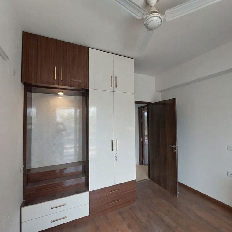 Room, ss-almeria 3.5 Bedroom 2000 Sq.Ft. Builder Floor In Sector 84 Gurgaon 10454717