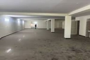  Showroom For Rent in Maidan