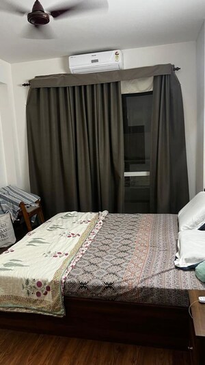 Bedroom in 2.5 BHK Apartment at Indiabulls Centrum Park, Sector 103 – for Rent