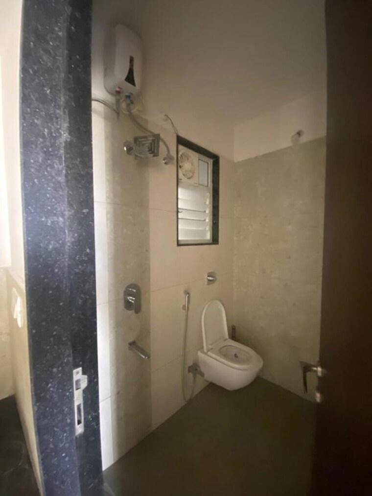 Bathroom, vj-yashone-infinitee 2.5 Bedroom 1500 Sq.Ft. Apartment In Tathawade Pune 10454818