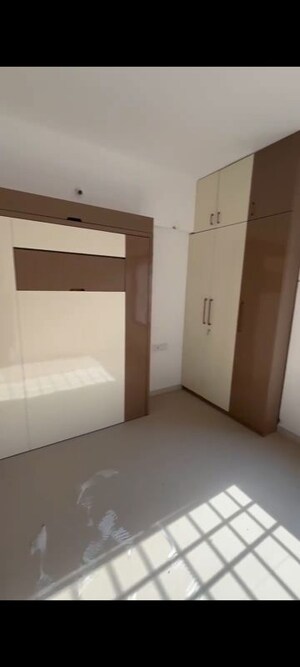 2 BHK Apartment For Rent in Roshan Milestone, Tathawade
