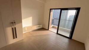 Room in 3 BHK Apartment at Sobha City Gurgaon, Sector 108 – for Rent