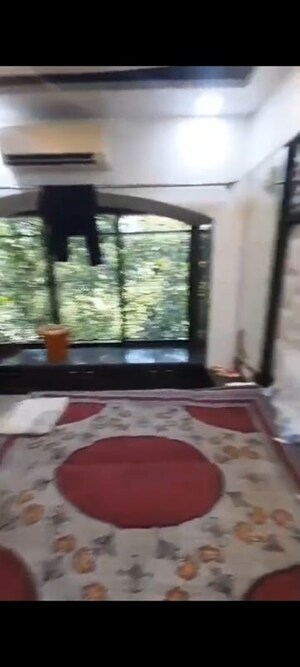 Master Bedroom in 2 BHK Apartment at Chamunda Paradise, Vile Parle East – for Rent