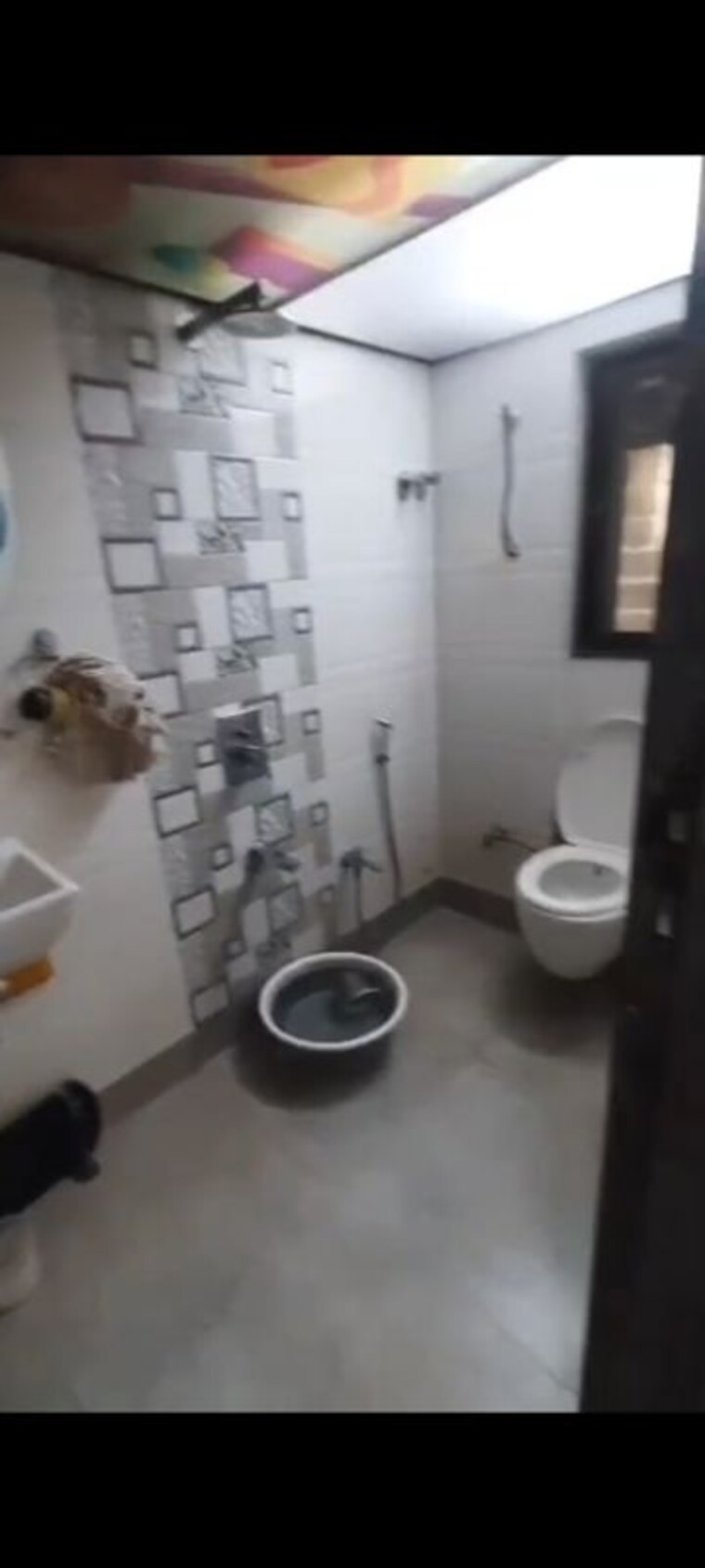Bathroom, chamunda-paradise 2 Bedroom 750 Sq.Ft. Apartment In Vile Parle East Mumbai 10454923