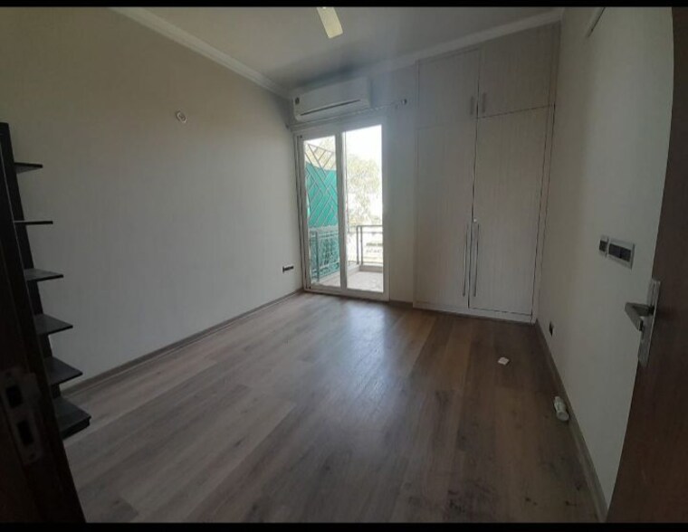 Room, central-park-flower-valley 3 Bedroom 1274 Sq.Ft. Builder Floor In Sohna Sector 33 Gurgaon 10454906