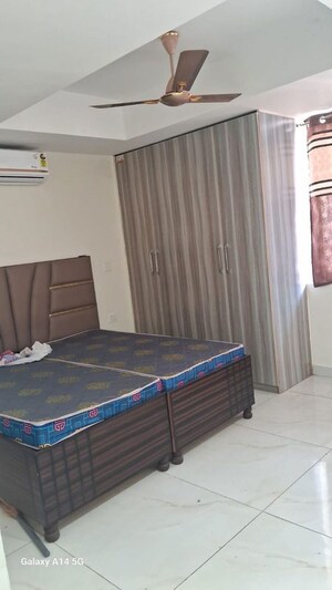 Bedroom in 3 BHK Apartment at Preet Colony – for Rent