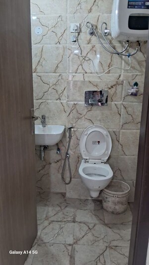 Bathroom in 3 BHK Apartment at Preet Colony – for Rent