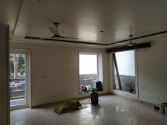 5 BHK + Servant Room Builder Floor For Rent in Model Town