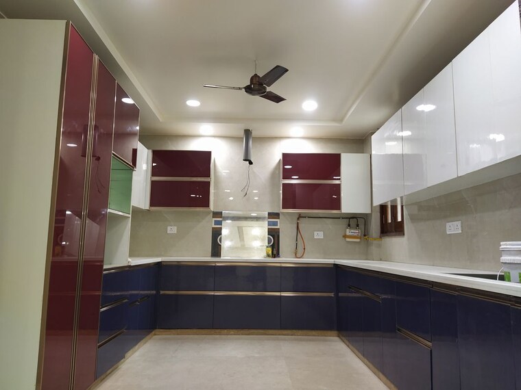 Kitchen, model town 5 Bedroom 450 Sq.Yd. Builder Floor In Model Town Delhi 10454957