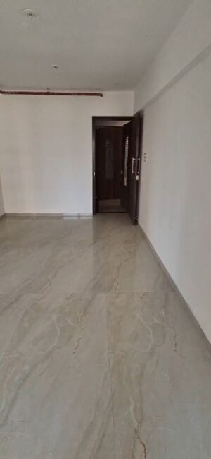 Room in 2 BHK Apartment at Infinity Paradise CHS, Goregaon West – for Rent