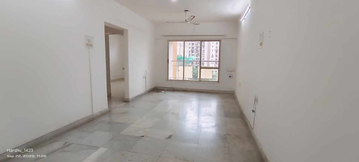 2 BHK + Pooja Room,Servant Room 700 Sq.Ft. Apartment in Llyod Estate