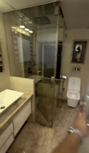 Team Area in 5 BHK Apartment at Jeevan Vihar Building, Malabar Hill – for Rent