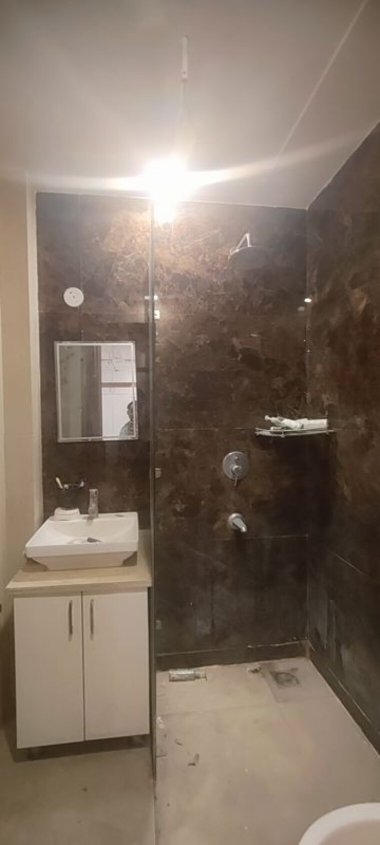 Bathroom, amolik-residency 2 Bedroom 120 Sq.Yd. Builder Floor In Sector 86 Faridabad 10454980