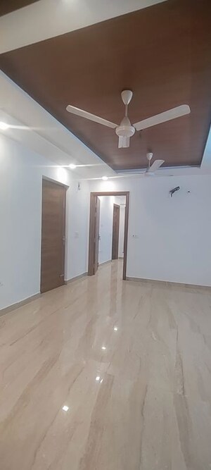 2 BHK Builder Floor For Rent in Amolik Residency, Sector 86