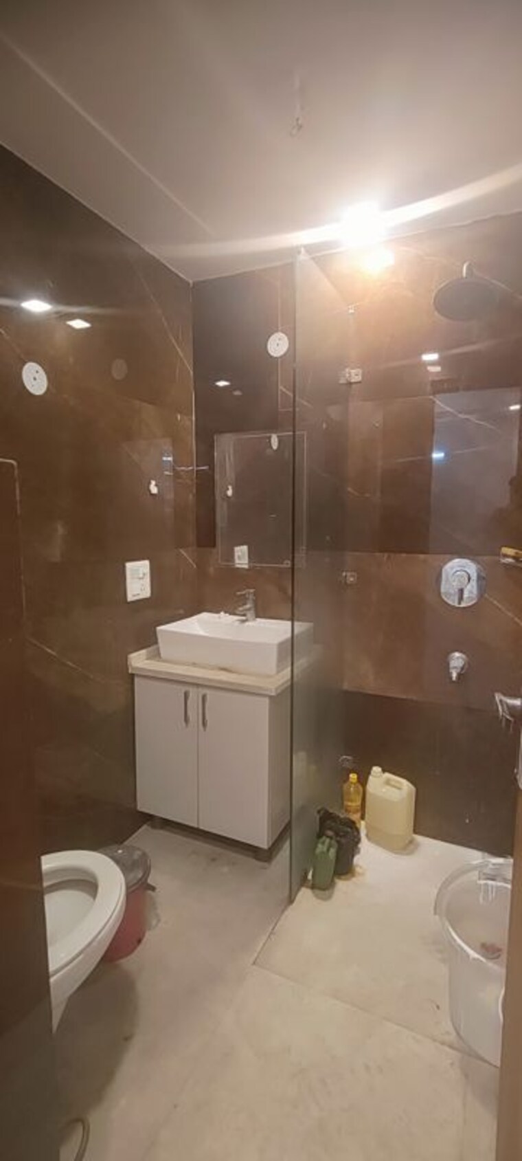Bathroom, amolik-residency 2 Bedroom 120 Sq.Yd. Builder Floor In Sector 86 Faridabad 10454980