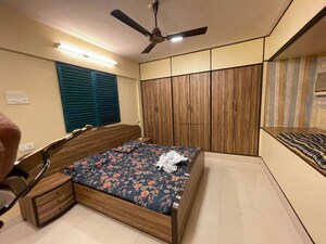 Bedroom in 2 BHK Apartment at Gulshan Apartment Andheri, Andheri West – for Rent
