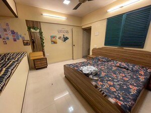 Bedroom in 2 BHK Apartment at Gulshan Apartment Andheri, Andheri West – for Rent