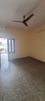 2 BHK + Extra Room 160 Sq.Yd. Independent House in Sector 16 A