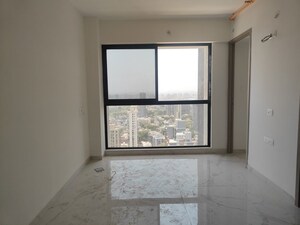 Room in 2 BHK Apartment at Prescon Midtown Bay, Mahim West – for Rent