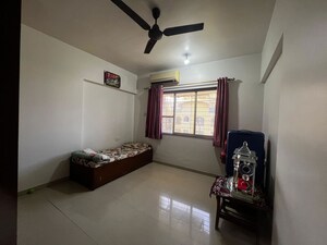 Bedroom in 3 BHK Apartment at Bhoomi Park, Malad West – for Rent