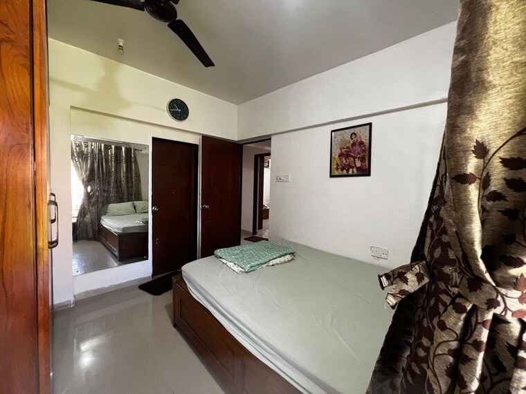 Team Area, bhoomi-park 3 Bedroom 1000 Sq.Ft. Apartment In Malad West Mumbai 10455020