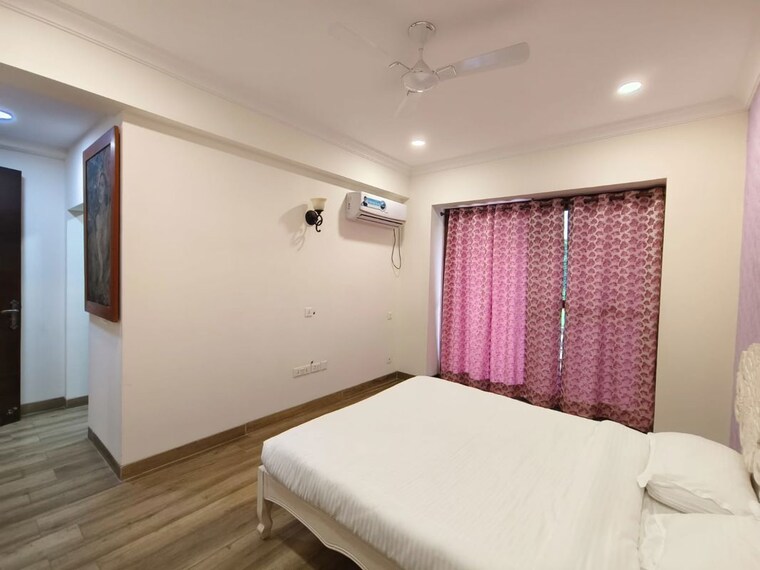 Bedroom, jaypee-greens-sports-villa 4 Bedroom 10500 Sq.Ft. Apartment In Jaypee Greens Greater Noida 10455058