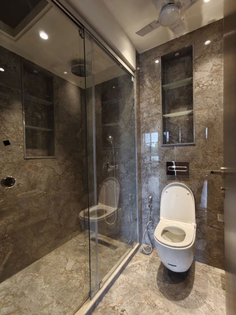 Bathroom, conscient-heritage-max-ii 4 Bedroom 2558 Sq.Ft. Apartment In Sector 102 Gurgaon 10455063