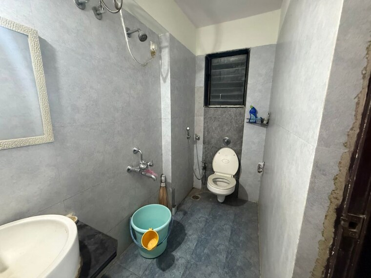 Bathroom, squarefeet-imperial-square 1 Bedroom 300 Sq.Ft. Apartment In Ghodbunder Road Thane 10455082
