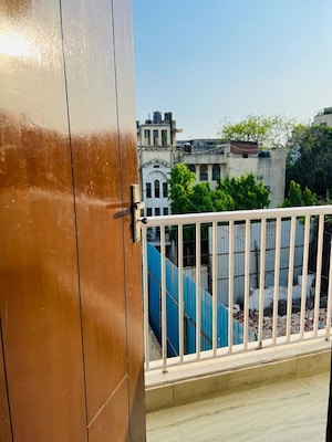 Balcony in 3 BHK Builder Floor at South Extension – for Rent