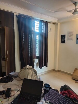 Living Room in 3 BHK Builder Floor at South Extension – for Rent