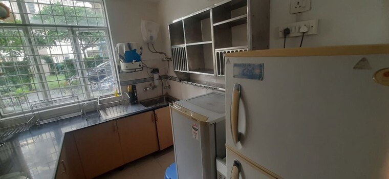 Kitchen, maple-heights 3 Bedroom 1350 Sq.Ft. Apartment In Sector 43 Gurgaon 10455091