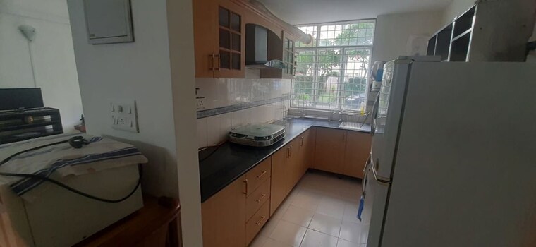 Kitchen, maple-heights 3 Bedroom 1350 Sq.Ft. Apartment In Sector 43 Gurgaon 10455091