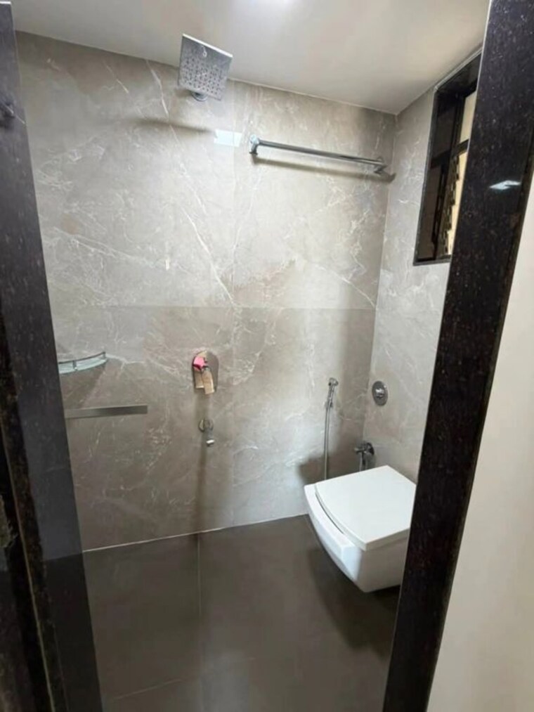 Bathroom, pushpanjali-apartment-prabhadevi 2 Bedroom 850 Sq.Ft. Apartment In Prabhadevi Mumbai 10455093