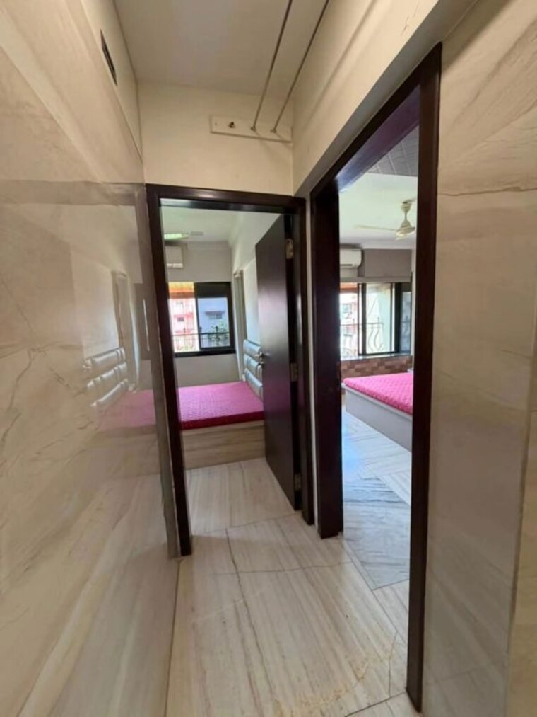  Parking, pushpanjali-apartment-prabhadevi 2 Bedroom 850 Sq.Ft. Apartment In Prabhadevi Mumbai 10455093