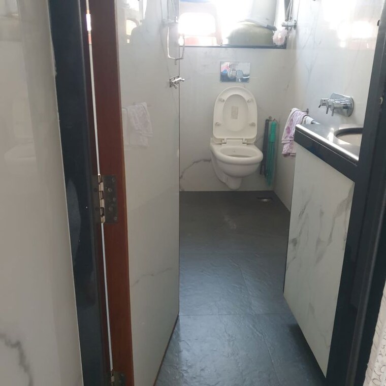 Bathroom, earth-vintage 1 Bedroom 500 Sq.Ft. Apartment In Dadar West Mumbai 10455109