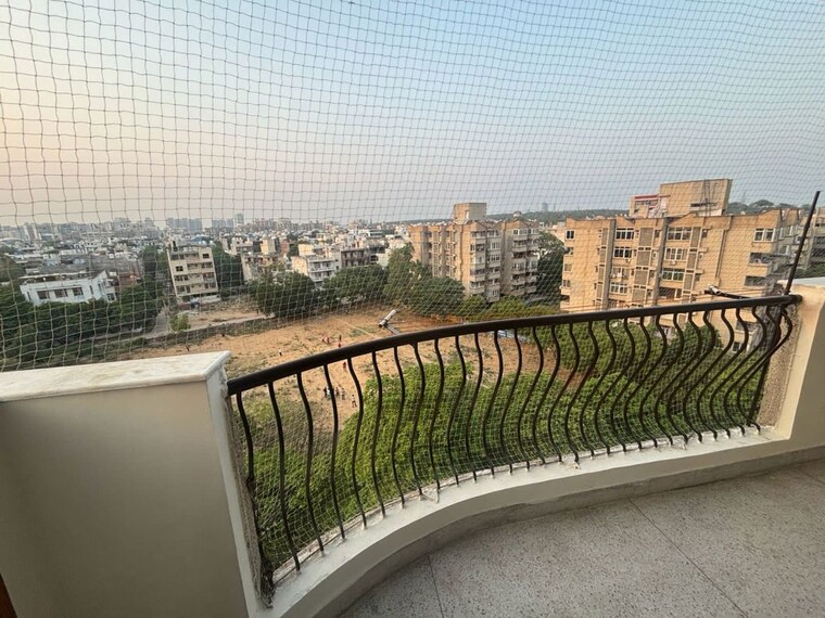 Balcony, ardee-city-palm-grove-heights 3 Bedroom 2035 Sq.Ft. Apartment In Sector 52 Gurgaon 10455130