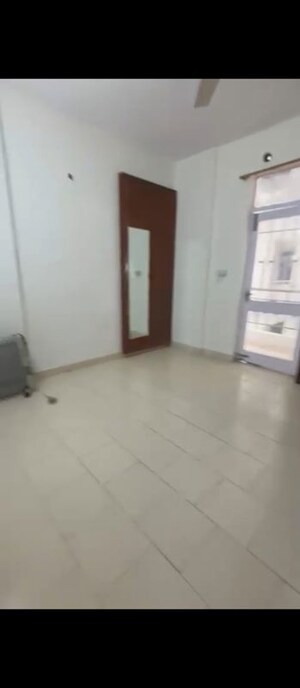 Room in 3 BHK Apartment at Maple Heights, Sector 43 – for Sale