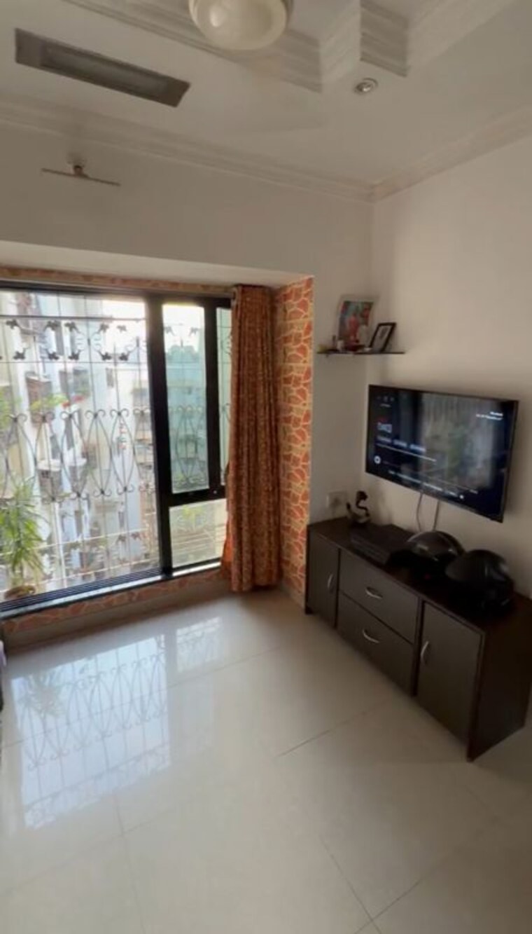 Living Room, dheeraj-darshan 1 Bedroom 585 Sq.Ft. Apartment In Jogeshwari East Mumbai 10455145