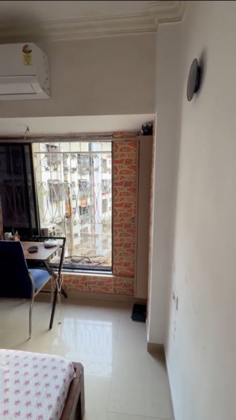 Living Room, dheeraj-darshan 1 Bedroom 585 Sq.Ft. Apartment In Jogeshwari East Mumbai 10455145