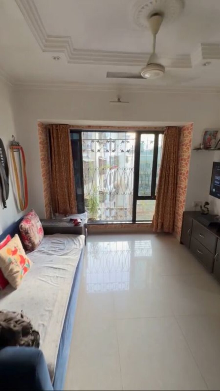 Living Room, dheeraj-darshan 1 Bedroom 585 Sq.Ft. Apartment In Jogeshwari East Mumbai 10455145