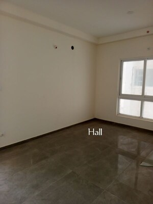 Room in 2 BHK Apartment at Arsis Green Hills, Kr Puram – for Rent
