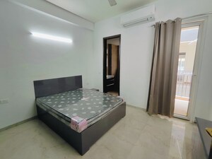 Bedroom in 2.5 BHK Apartment at Smart World Orchard, Sector 61 – for Rent