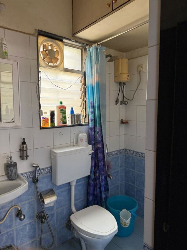 Team Area, bhoomi-park-ii 1 Bedroom 432 Sq.Ft. Apartment In Malad West Mumbai 10455213
