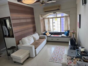 1 BHK Apartment For Rent in Bhoomi Park II, Malad West