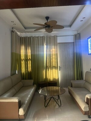 Living Room in 3 BHK Builder Floor at Sector 46 – for Rent