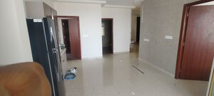 Room in 3 BHK Apartment at Aurobindo The Regent, Kondapur – for Rent