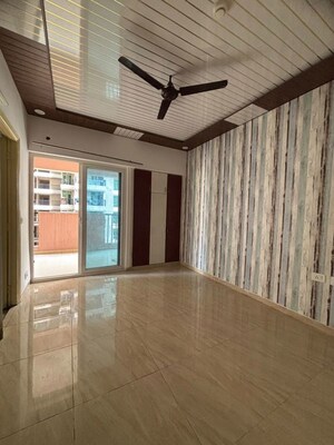 2 BHK Apartment For Sale in Gaur City 2 - 14th Avenue, Sector 16c Greater Noida