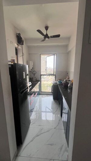 Team Area in 2 BHK Apartment at Raymond Ten X Era, Pokhran Road No One – for Rent