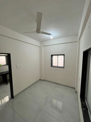 Room in 2 BHK Apartment at Kohinoor Zen Estate, Kharadi – for Rent